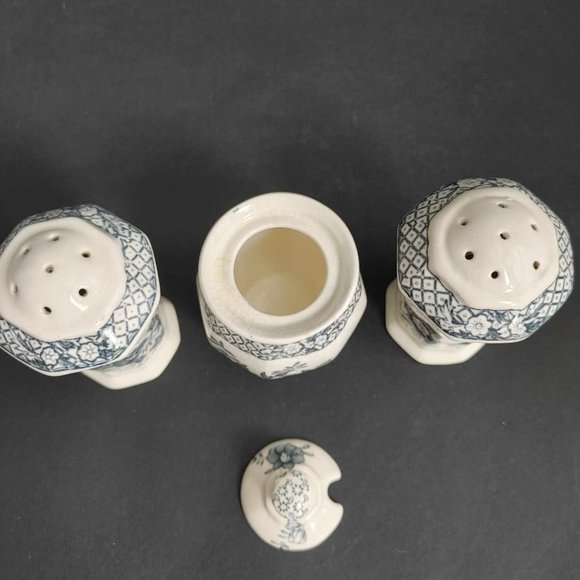 Mason's Stratford Blue Condiment Set Salt Pepper Shakers Mustard Jar Tray - Picture 5 of 11